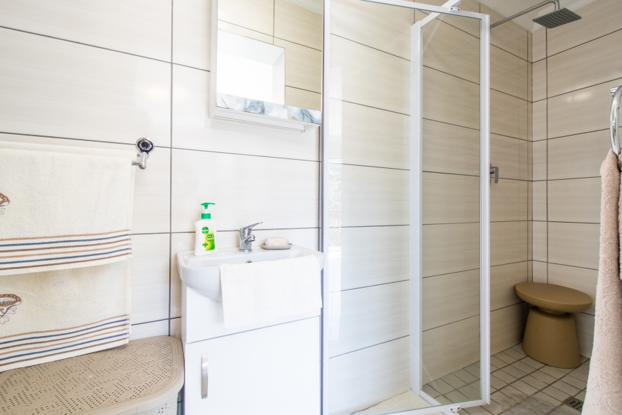 3 Bedroom Property for Sale in Dana Bay Western Cape